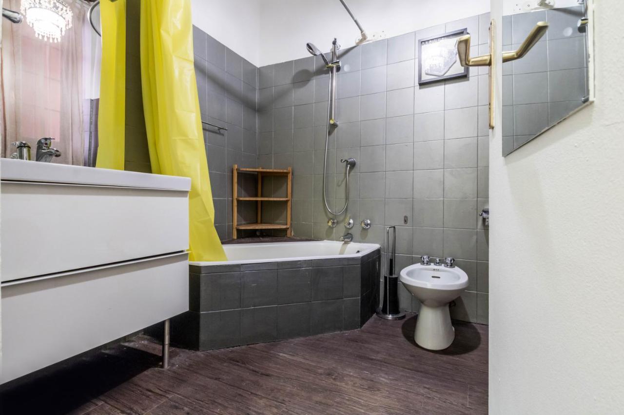 Апартаменты Joivy Splendid Flat In Perfect Centre Милан Экстерьер фото